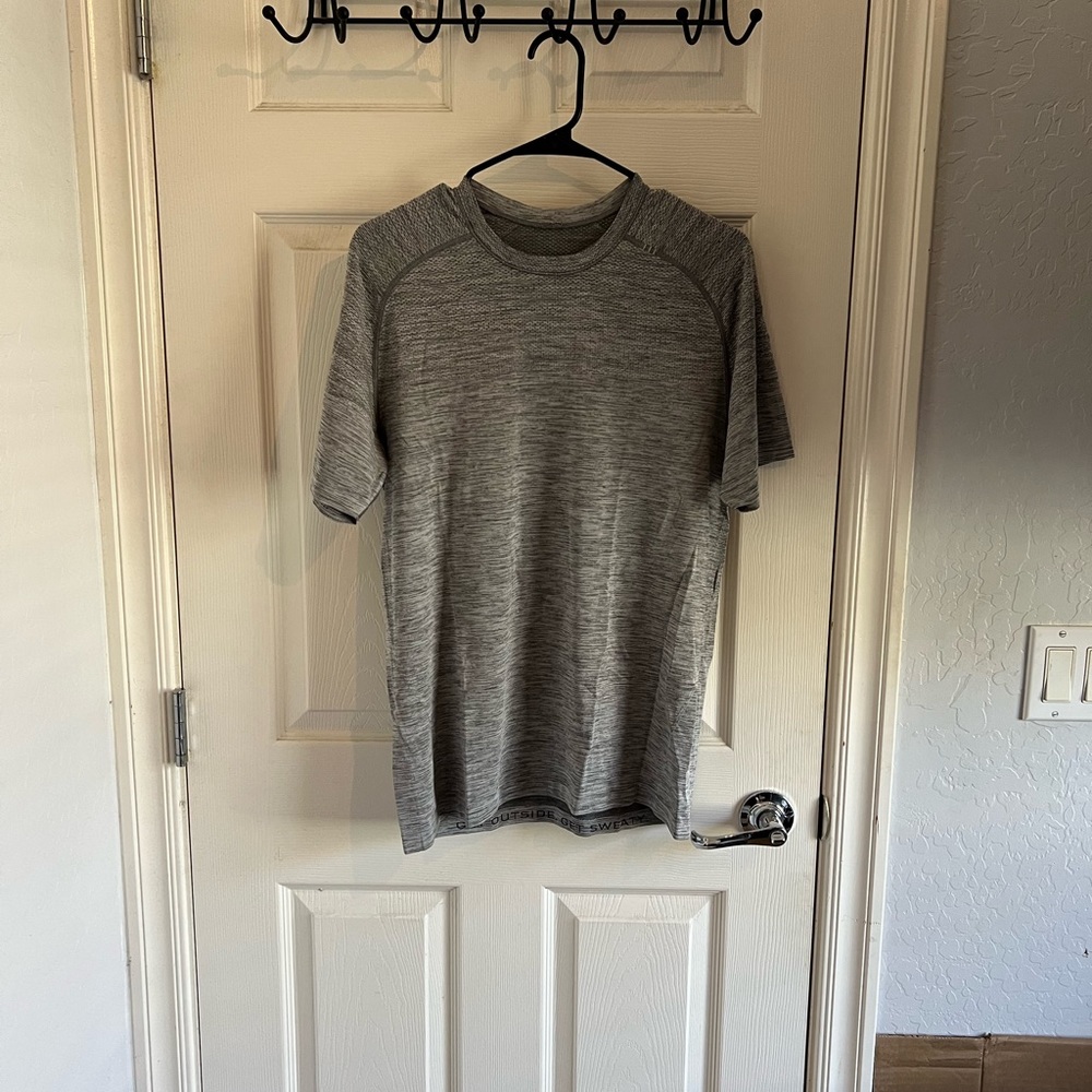 Lululemon Metal Vent Tech 1.0 Shirt